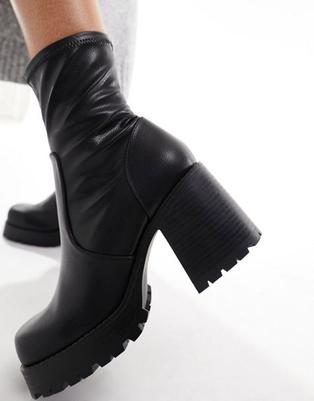 ASOS DESIGN Retreat mid-heeled sock boots in black v akcii za 24€ v asos
