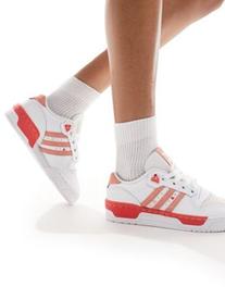 Adidas Originals Rivalry trainers in white and pink with heart details v akcii za 52€ v asos