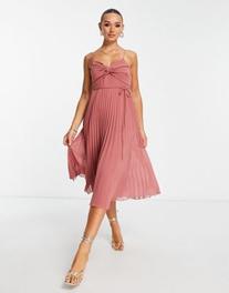 ASOS DESIGN twist front pleated cami midi dress with belt in rose pink v akcii za 10,5€ v asos