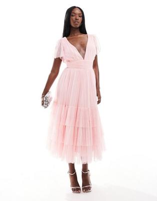 Lace & Beads Bridesmaid Madison v neck tulle midi dress in soft pink v akcii za 130,99€ v asos