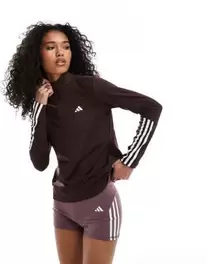 Adidas Training Hyperglam 1/4 zip top in brown v akcii za 45€ v asos