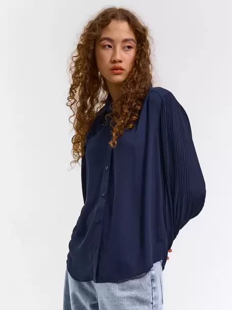 Blouse with long sleeves v akcii za 2,98€ v Gate