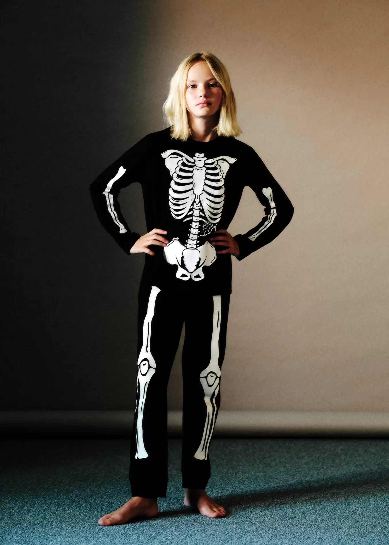 Glow in the dark skeleton pyjama v akcii za 19,99€ v Mango