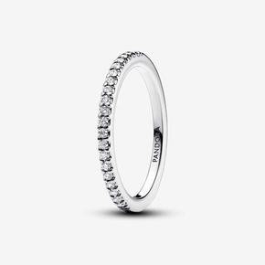 Trblietavý obrúčkový prsteň v akcii za 39€ v Pandora