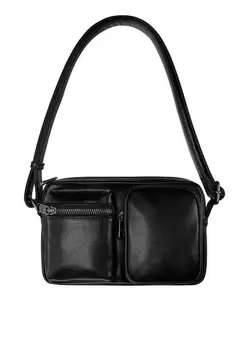 Viac-vrecková crossbody kabelka v akcii za 19,99€ v Pull & Bear